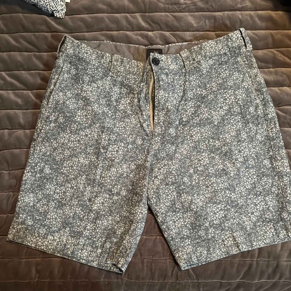 J. Crew Blue Floral Shorts - Picture 1 of 3
